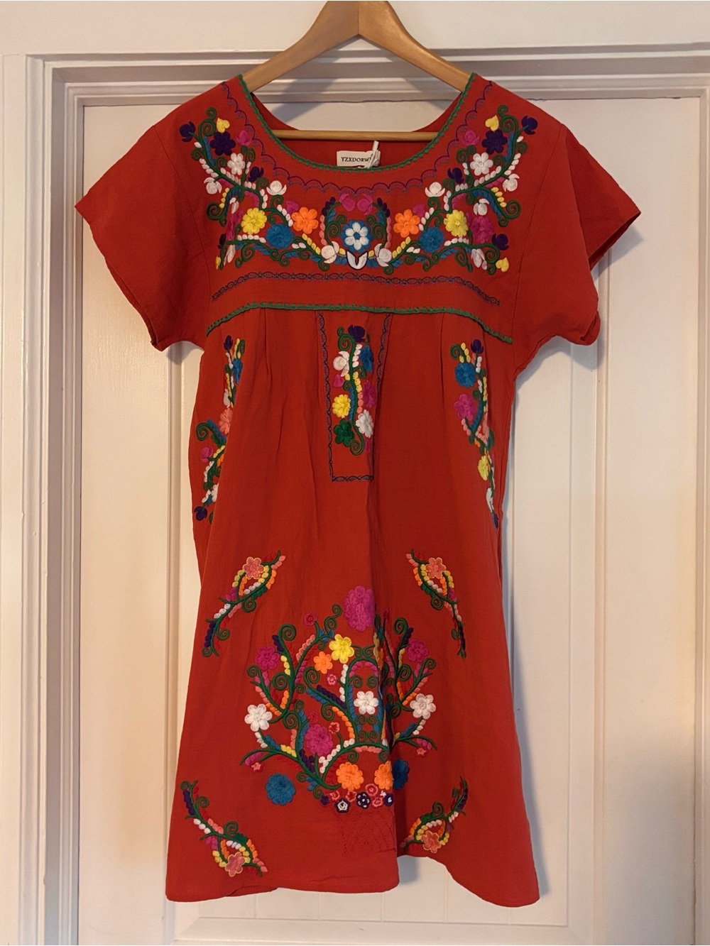Embroidered Red Embroidered Mexican Women’s Dress SZ L - Picture 7 of 7